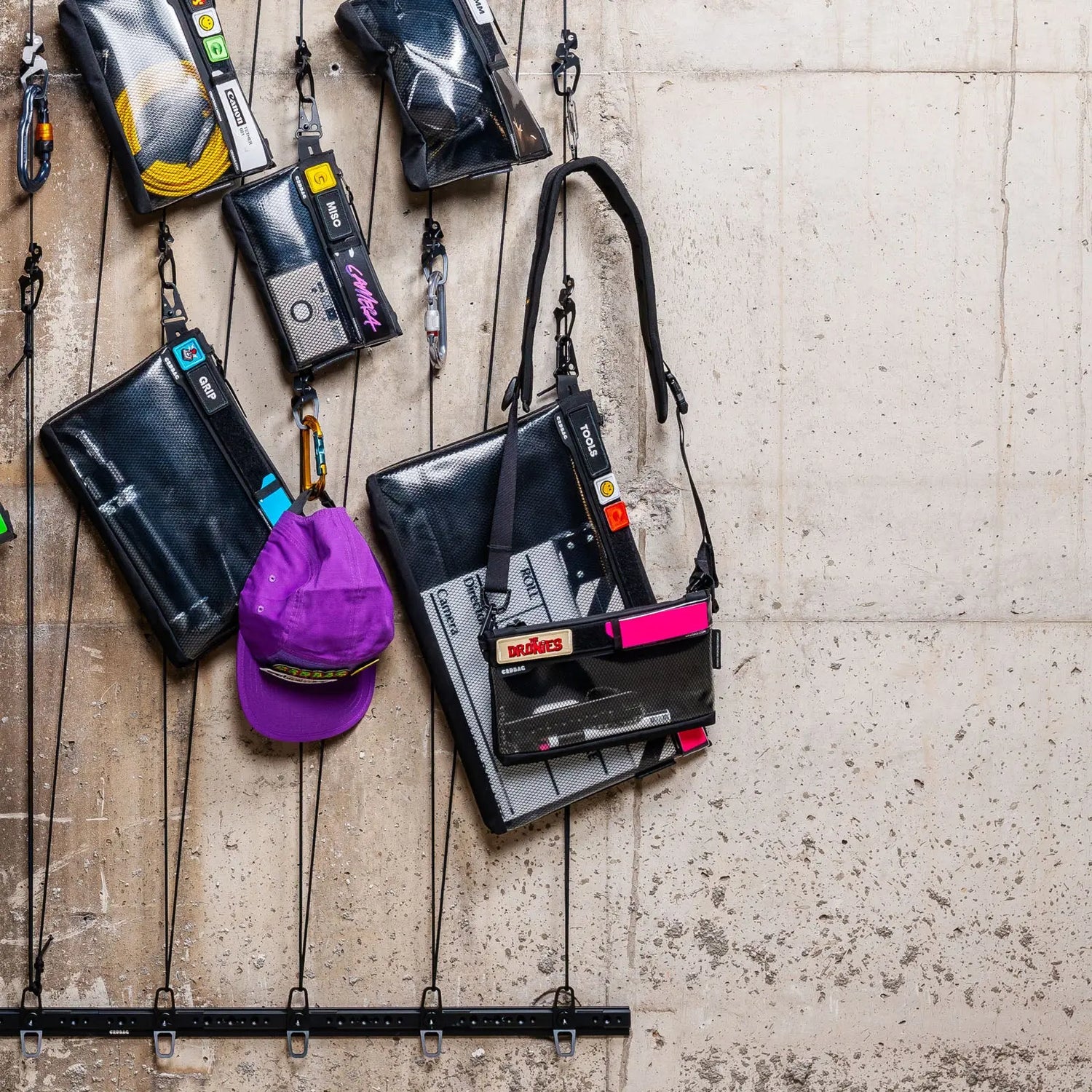 CRDPOUCH MkII XLARGE CC-Case Oy