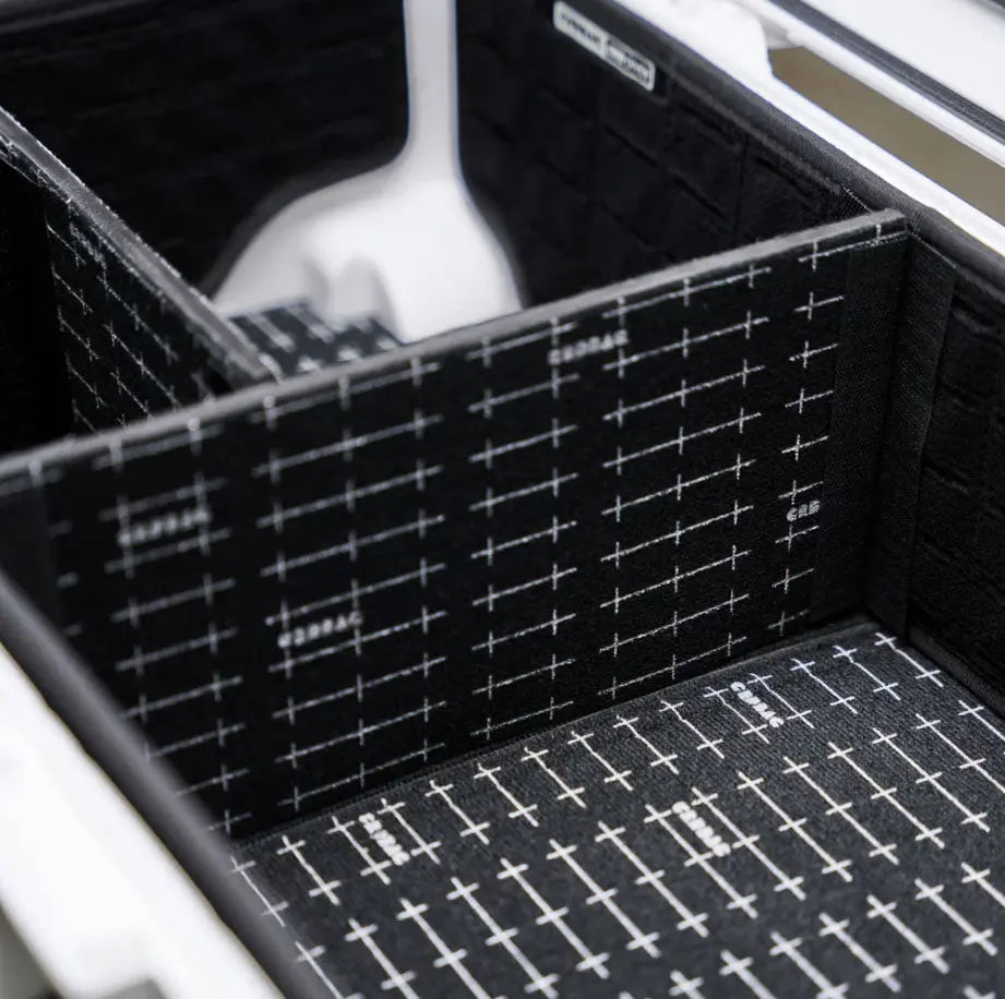 GRID DIVIDE CARRY ON EXPANSION SHORT CC-Case Oy